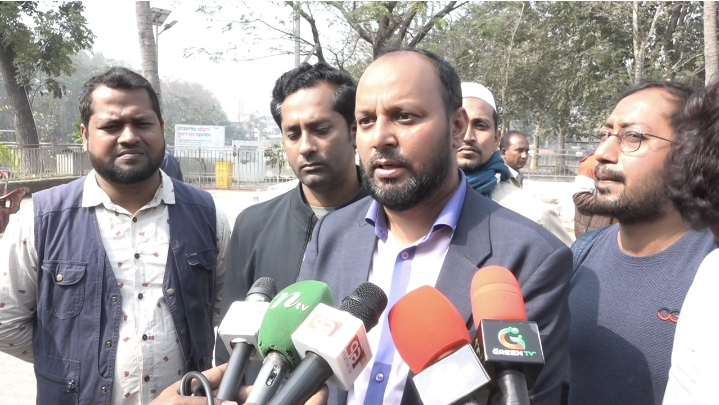 কুষ্টিয়ায় ৯ম পে-স্কেলের দাবিতে সরকারি কর্মচারীদের বিক্ষোভ ও কর্মবিরতি