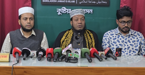 কুষ্টিয়ায় মুফতি আমির হামজার ফেসবুক পেজ ডিজেবল: পরিকল্পিত সাইবার হামলার অভিযোগ