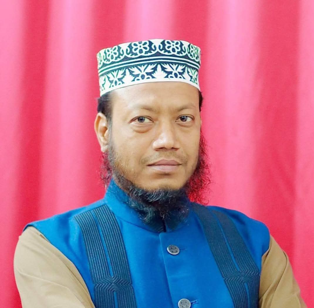 কুষ্টিয়ায় এমপি আমির হামজাকে লিগ্যাল নোটিশ ||ঘুষ অফারকারীর নাম প্রকাশের দাবি ​