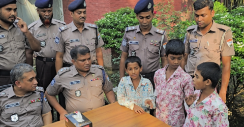কুষ্টিয়ায় শিশু পাচারকারী চক্রের ২ সদস্য গ্রেপ্তার, অপহৃত ৩ শিশু উদ্ধার