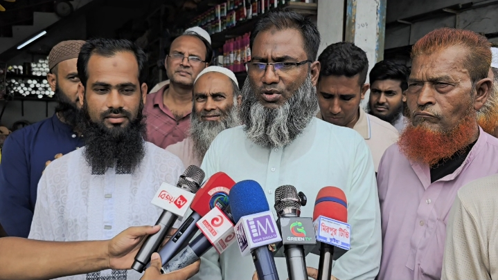 কুষ্টিয়ার পোড়াদহ বাজার বণিক সমিতির নির্বাচন: ঘোষিত ফলাফল মানছে না পরাজিত চক্র, উত্তেজনার আশঙ্কা